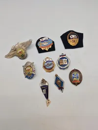 Samling originale russiske badges - flere ældre