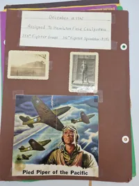 Original amerikansk scrapbog - ww2 (mange gode udklip)