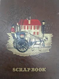 Original amerikansk scrapbog - ww2 (mange gode udklip)
