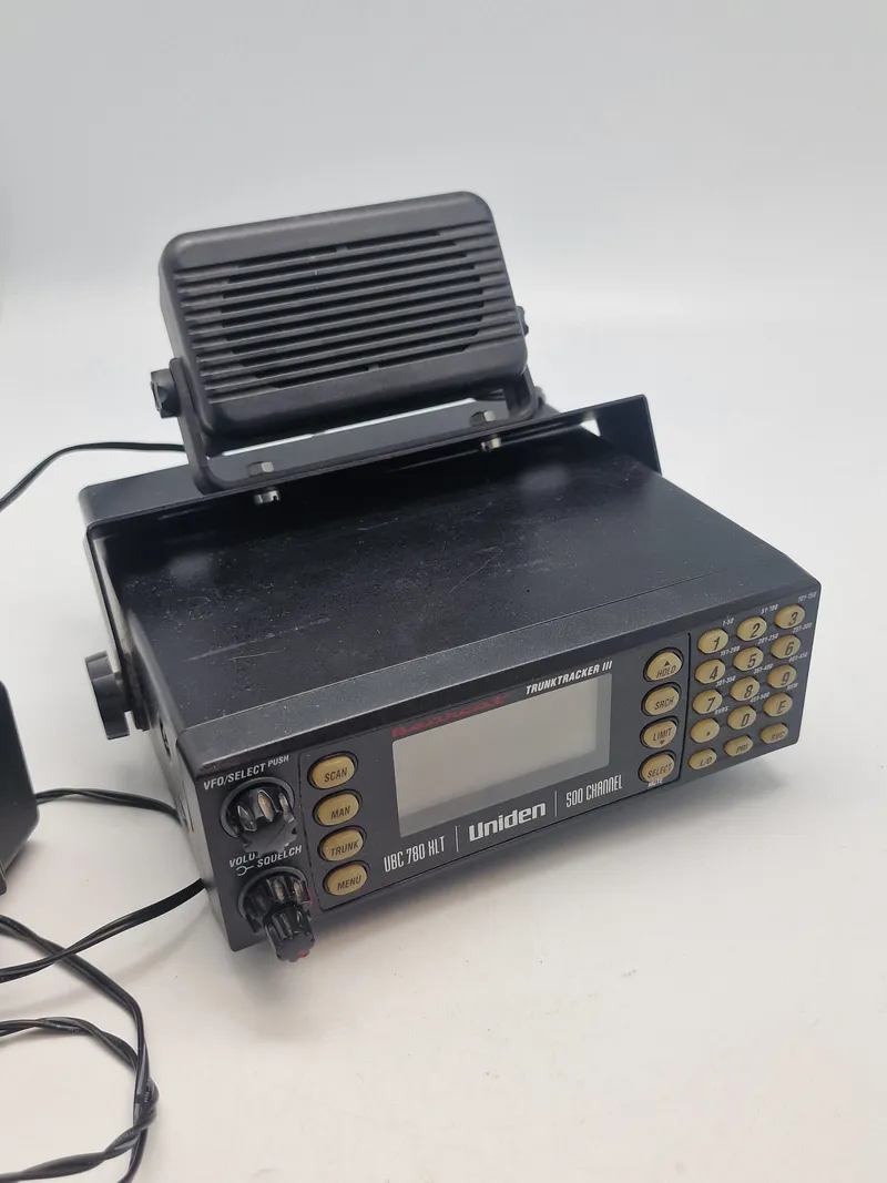 Bordscanner til aflytning af radiokanaler - flyfart mm