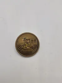 Samling pins og knapper - militære mm.