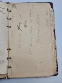 Sjældent dansk politilot fra ww2 med skilt og personlig lommebog