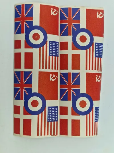 Lot originale mærkater fra befrielses dagene 1945