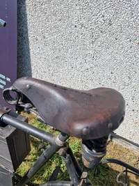 Sjælden original tysk truppenfahrad fra ww2 med tilhørende kasse mm. efterladt af tyskerne på Beldringe lufthavn Odense, 2 invendige gear