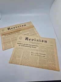 To originale eksemplarer af Revision som blandt andet var kendt for at støtte tidligere frikorps Danmark soldater