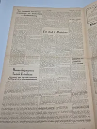 To originale eksemplarer af Revision som blandt andet var kendt for at støtte tidligere frikorps Danmark soldater