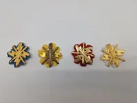 Samling danske regimentsmærker mm.