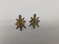 Samling danske regimentsmærker mm.