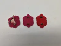 Samling danske regimentsmærker mm.