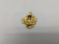Samling danske regimentsmærker mm.