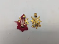 Samling danske regimentsmærker mm.