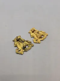 Samling danske regimentsmærker mm.