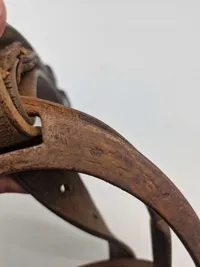 Originale krone stemplede danske militære stigbøjler