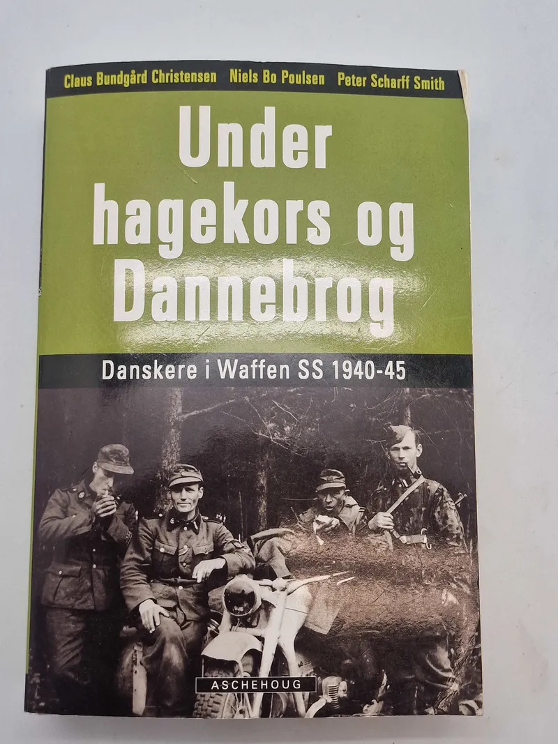 Under hagekors og dannebrog