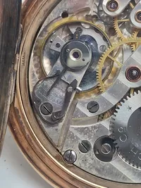 Originalt dobbeltkapslet lommeur af 14 karat guld - jubilæumsgave fra Brandts klædefabrik i Odense vægt inklusiv forgyldt kæde 107,2 gram