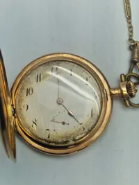 Originalt dobbeltkapslet lommeur af 14 karat guld - jubilæumsgave fra Brandts klædefabrik i Odense vægt inklusiv forgyldt kæde 107,2 gram