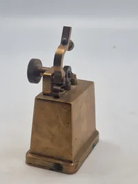 Original bord lighter af messing