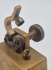 Original bord lighter af messing