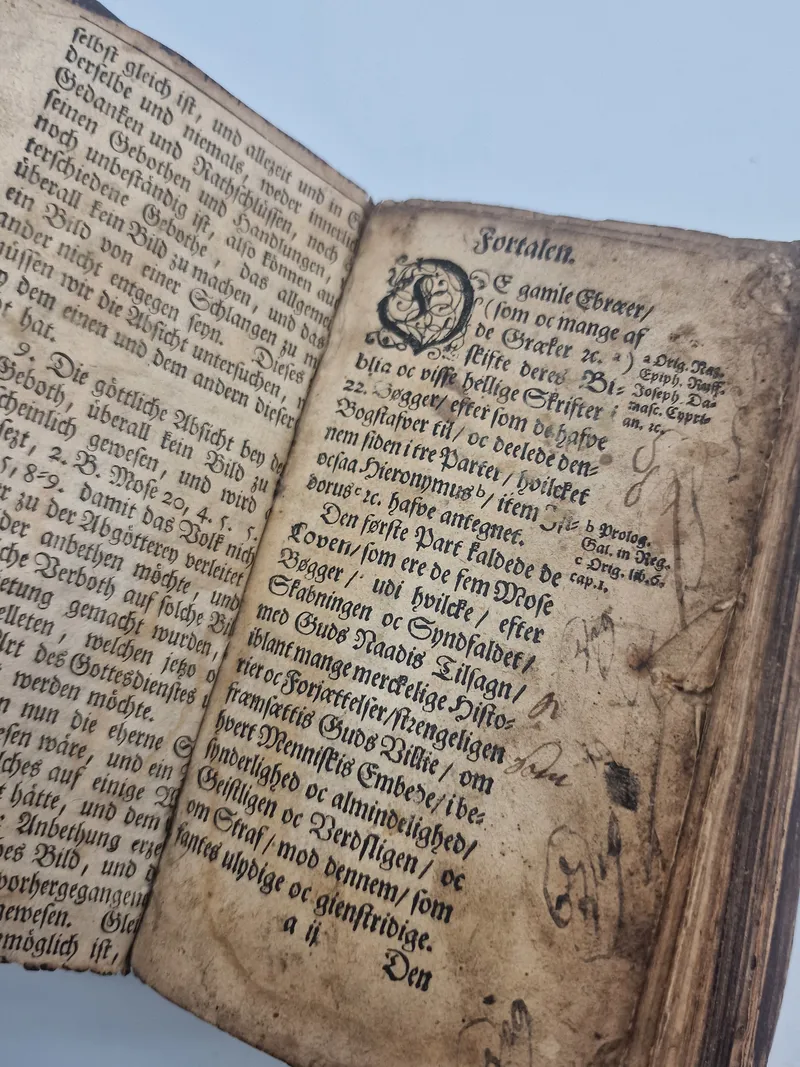 Original 1700 tals religiøs bog