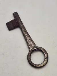 Original 1700 tals nøgle