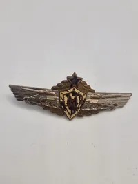 Originale tidlige russiske badges i emalje