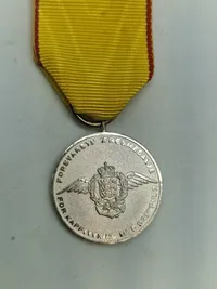 Original æresmedalje fra forsvarets brevdue flyvning “Sølv”