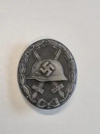 Originalt Verwundetenabzeichen (VWA) in silber
Hersteller 4 (Steinhauer & Lück, Lüdenscheid)