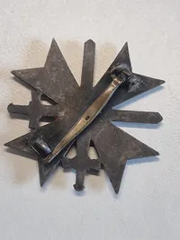 Originalt kriegsverdienstkreuz mit schwertern 1.kl 
Hersteller 4 (Steinhauer & Lück, Lüdenscheid)