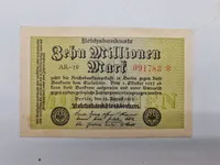 Samling originale ti millioner Mark sedler