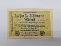 Samling originale ti millioner Mark sedler