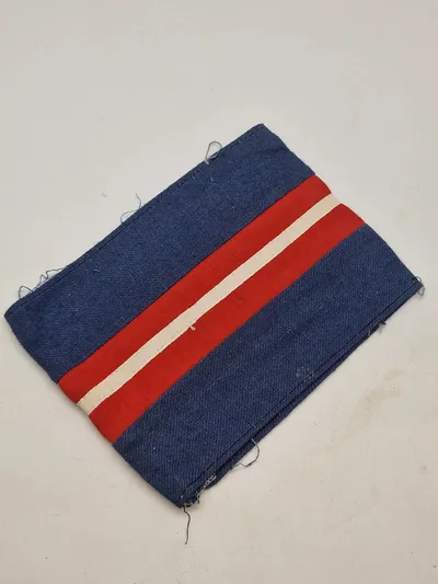 Originalt armbind fra den danske modstandsbevægelse