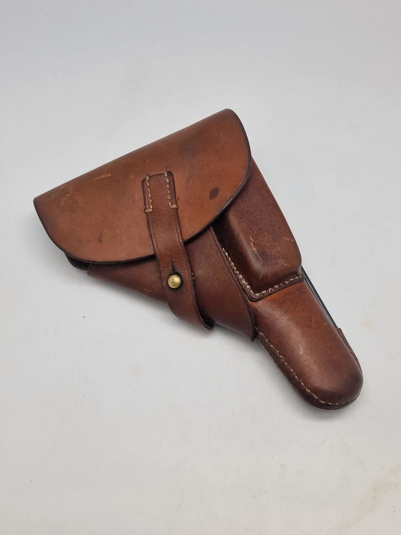 Original dansk HV stemplet pistol hylster med rensestok FN Browning M46