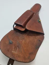 Original dansk HV stemplet pistol hylster med rensestok FN Browning M46
