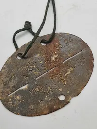 Originalt tysk FLAK erkennungsmarke med original snor