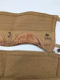 Danske Militære Gamacher med Krone og VAR Stempel