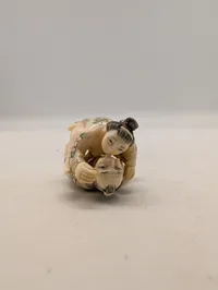 Japansk Shunga Netsuke af Ben med Erotisk Motiv
