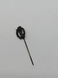 Tysk Infanteri-Stormmærke i miniature på nål