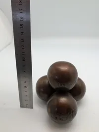 Antikke Petanquekugler i Bronze med Indgraveringer, 4 stk.