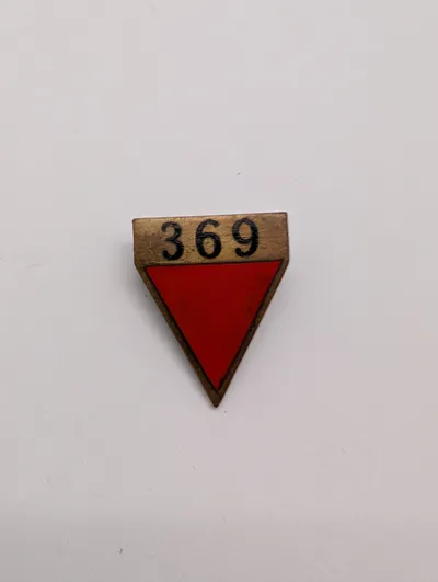 KZ pin WW2 