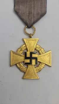 WWII German 40-Year Faithful Service Medal - Gold Grade with Ribbon