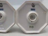 Et par Royal Copenhagen 'Vinstok' lysestager i porcelæn