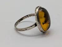 Vintage sølvring med oval rav-cameo