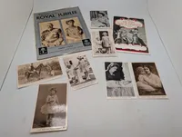Samling af britiske kongelige memorabilia, herunder 1935 Royal Jubilee souvenir