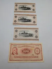 Danmarks Nationalbank sedler: 100 Kroner 1962 og tre 10 Kroner sedler