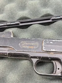 Marksman Repeater .177 Kaliber Luftpistol med Transportkasse