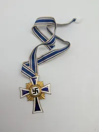 Tysk Moderkors i Guld (Ehrenkreuz der Deutschen Mutter)