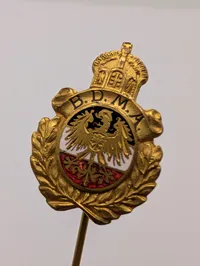 Samling af tre tyske militære og patriotiske emblemer fra 1. verdenskrig