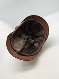 Preussisk Pickelhaube Officerhjelm med Messingbeslag