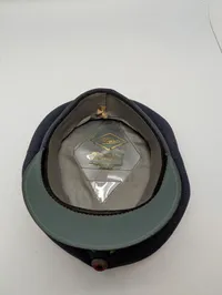 Vesttysk Luftwaffe Officerskasket med Kokarde og Vingemærke