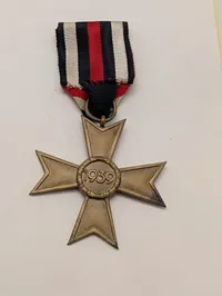 Tysk Krigsfortjenestekors af 2. klasse uden sværd med bånd